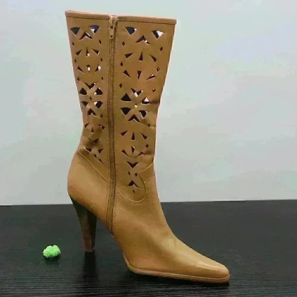 Vintage Mia Lacey Women’s Tan Leather Boots - Picture 2 of 10